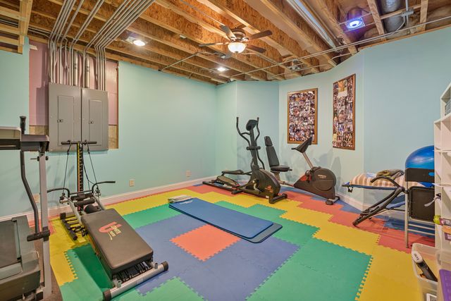 4220 Northgate Drive, Spring Grove, IL 60081