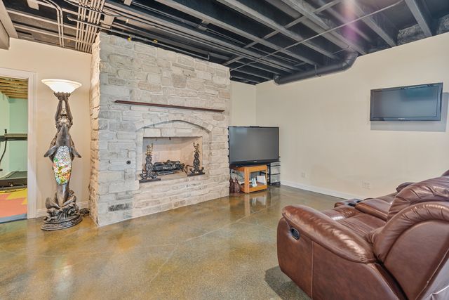 4220 Northgate Drive, Spring Grove, IL 60081