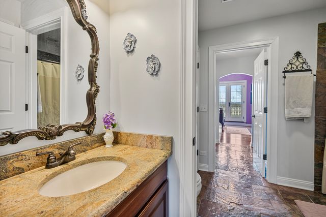 4220 Northgate Drive, Spring Grove, IL 60081