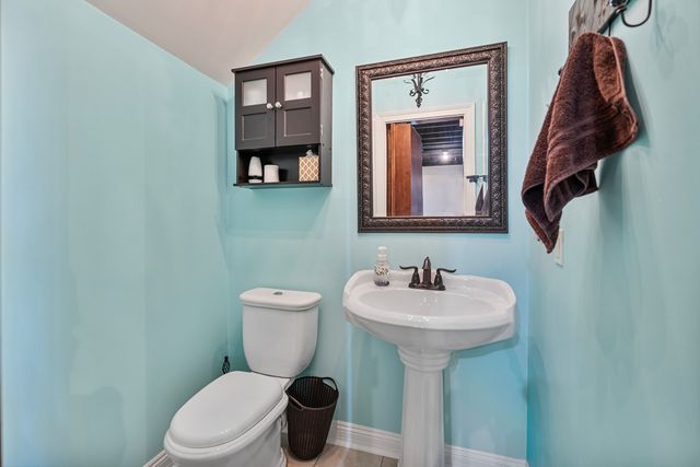 4220 Northgate Drive, Spring Grove, IL 60081