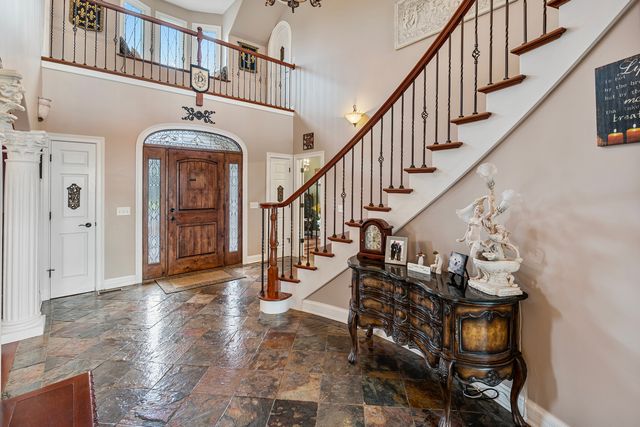 4220 Northgate Drive, Spring Grove, IL 60081