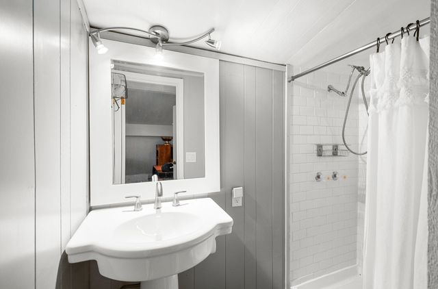 1494 Rock Springs Rd, Columbia, TN 38401