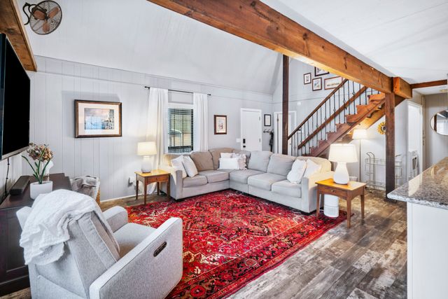 1494 Rock Springs Rd, Columbia, TN 38401