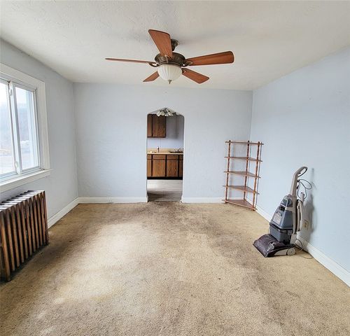 232 Monongahela Ave, Glassport, PA 15045