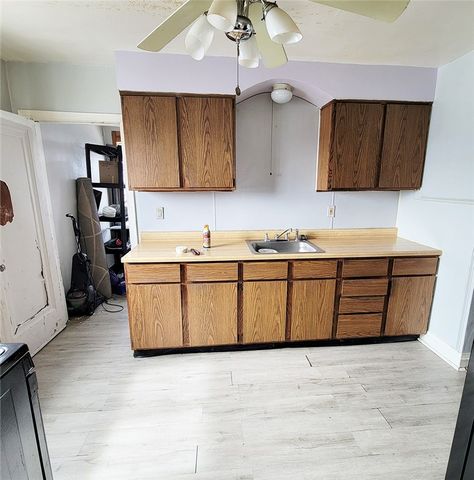 232 Monongahela Ave, Glassport, PA 15045