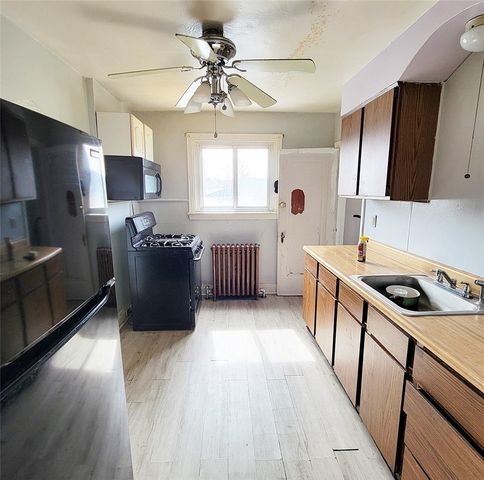 232 Monongahela Ave, Glassport, PA 15045