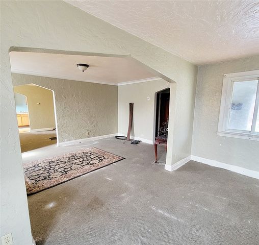 232 Monongahela Ave, Glassport, PA 15045