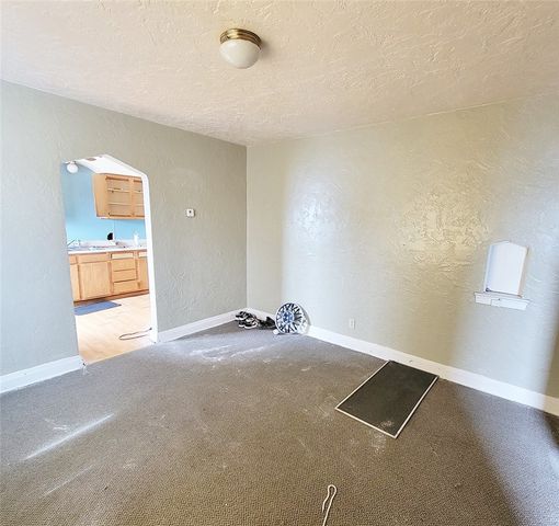 232 Monongahela Ave, Glassport, PA 15045