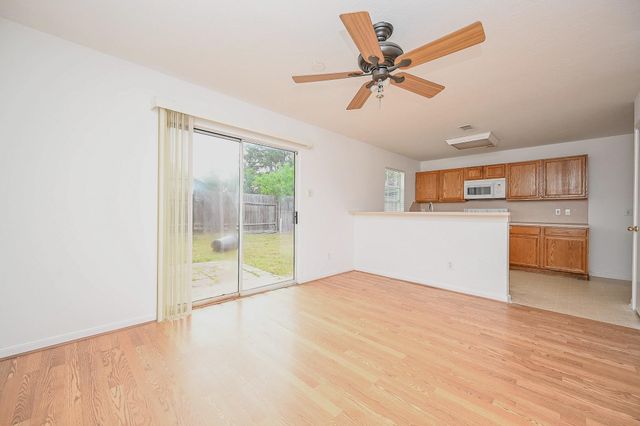 19414 Ambrosia Falls, Tomball, TX 77375