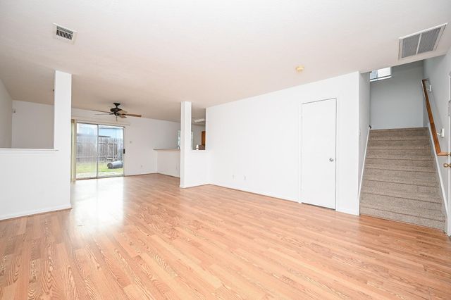 19414 Ambrosia Falls, Tomball, TX 77375