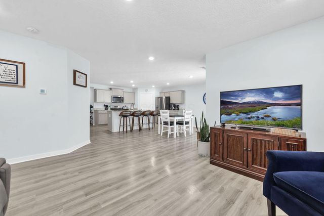 452 St James Gate, Newark, OH 43055