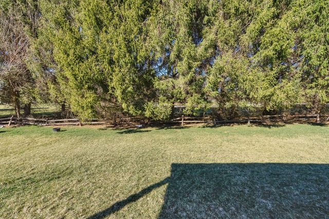 452 St James Gate, Newark, OH 43055