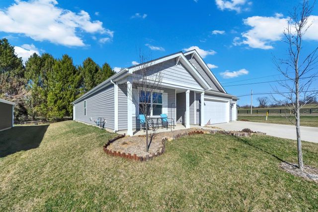 452 St James Gate, Newark, OH 43055