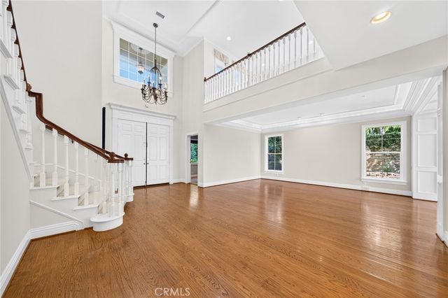 21004 Mendenhall Ct, Topanga, CA 90290