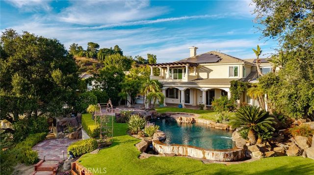21004 Mendenhall Ct, Topanga, CA 90290