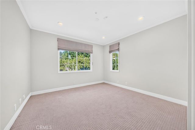 21004 Mendenhall Ct, Topanga, CA 90290