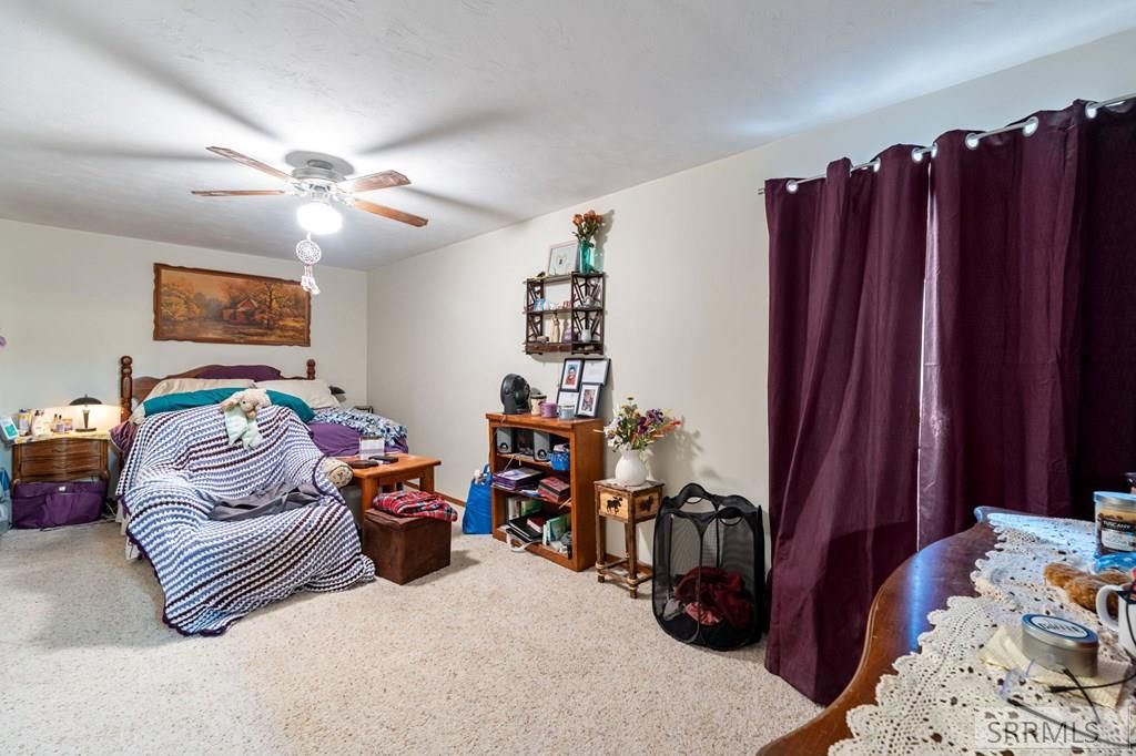 Image 37 of property listing at 977 W Plommon Circle, Idaho Falls, ID 83402
