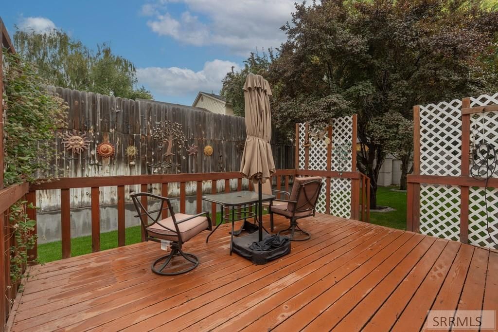 Image 46 of property listing at 977 W Plommon Circle, Idaho Falls, ID 83402