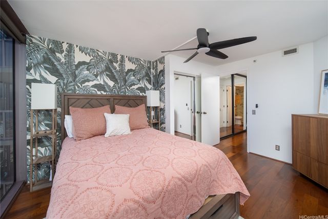 415 South Street 2302, Honolulu, HI 96813