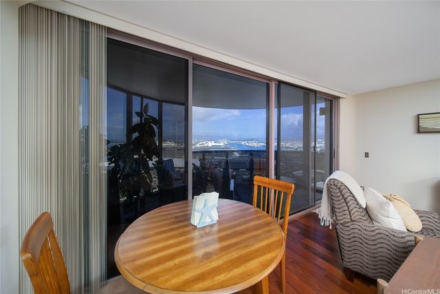 415 South Street 2302, Honolulu, HI 96813