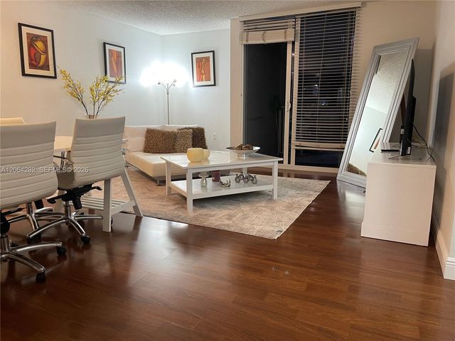 800 N Miami Avenue E-1605, Miami, FL 33136