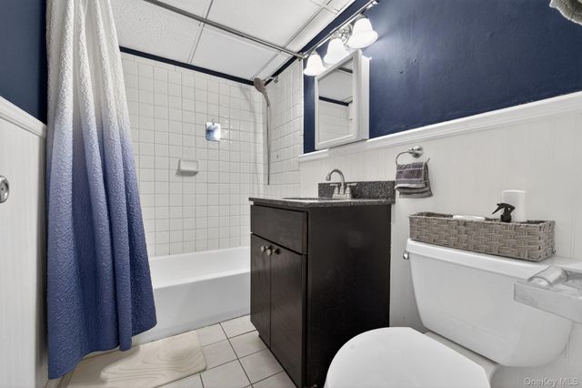 100 Clinton Avenue 3K, Mineola, NY 11501