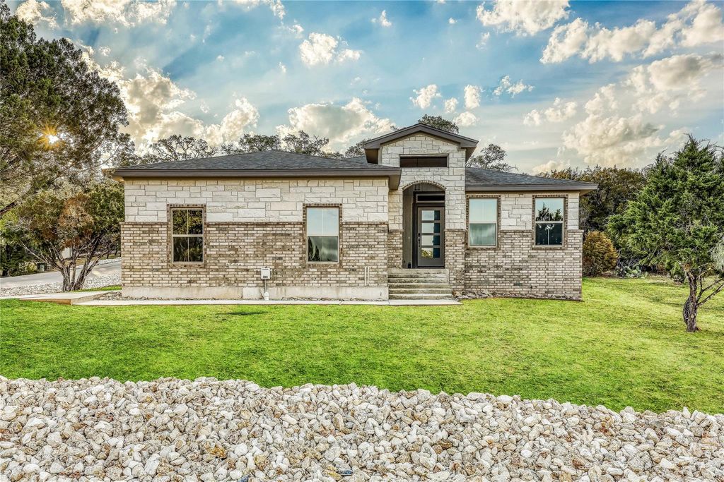 2605 Truman DR, Lago Vista, TX 78645