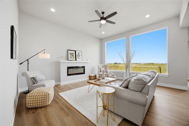 5239 172nd Street, Urbandale, IA 50323