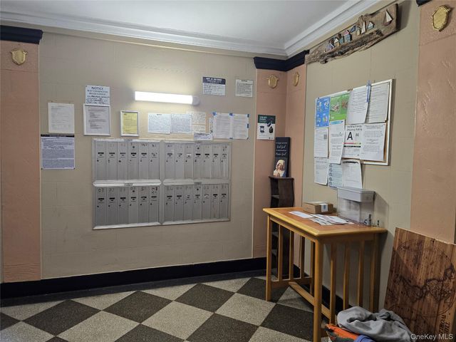 62-64 Saunders Street 4P, Rego Park, NY 11374