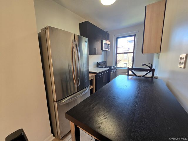 62-64 Saunders Street 4P, Rego Park, NY 11374