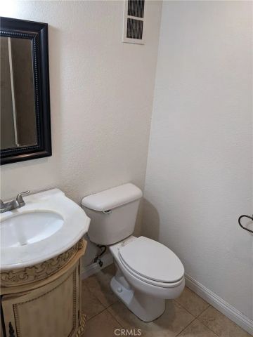 1764 Freeman Avenue 7, Long Beach, CA 90804