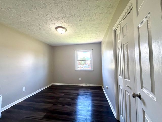 521 Scenic Drive, Harrodsburg, KY 40330