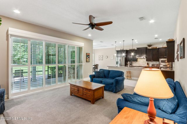 1031 SOUTHERN HILLS Drive, Orange Park, FL 32065