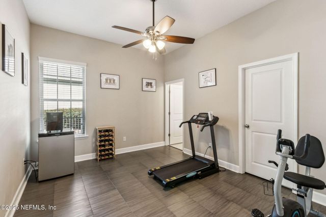 1031 SOUTHERN HILLS Drive, Orange Park, FL 32065