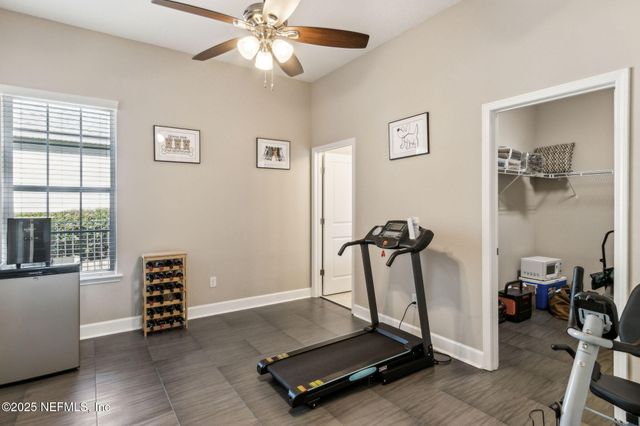 1031 SOUTHERN HILLS Drive, Orange Park, FL 32065