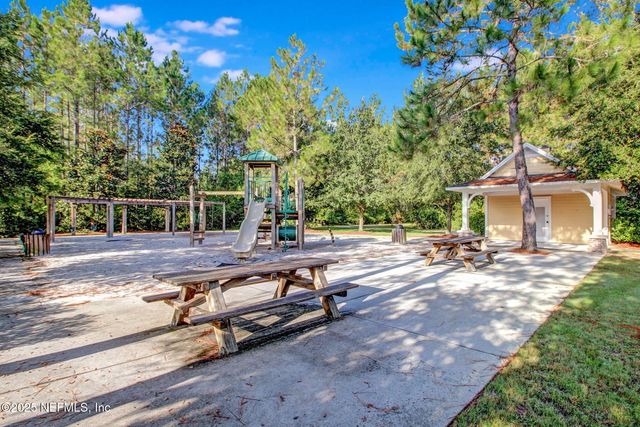 1031 SOUTHERN HILLS Drive, Orange Park, FL 32065
