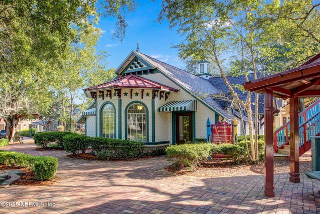 1031 SOUTHERN HILLS Drive, Orange Park, FL 32065