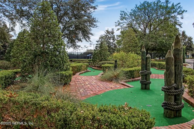 1031 SOUTHERN HILLS Drive, Orange Park, FL 32065