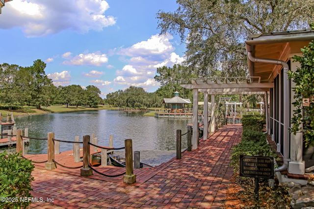 1031 SOUTHERN HILLS Drive, Orange Park, FL 32065