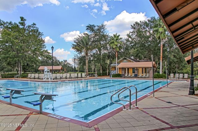 1031 SOUTHERN HILLS Drive, Orange Park, FL 32065