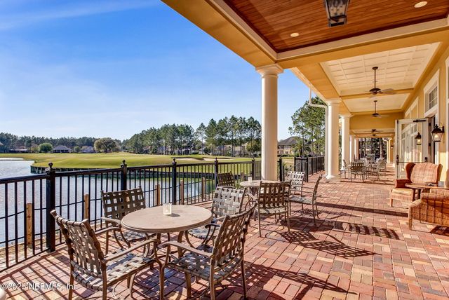 1031 SOUTHERN HILLS Drive, Orange Park, FL 32065