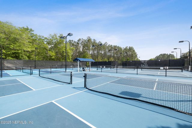 1031 SOUTHERN HILLS Drive, Orange Park, FL 32065