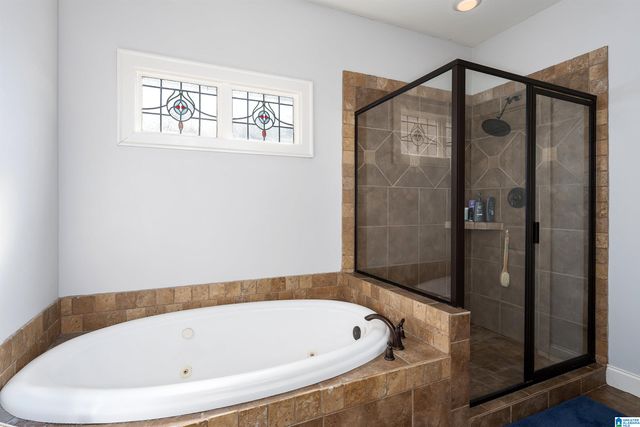 211 RIVER OAKS DRIVE, Helena, AL 35080