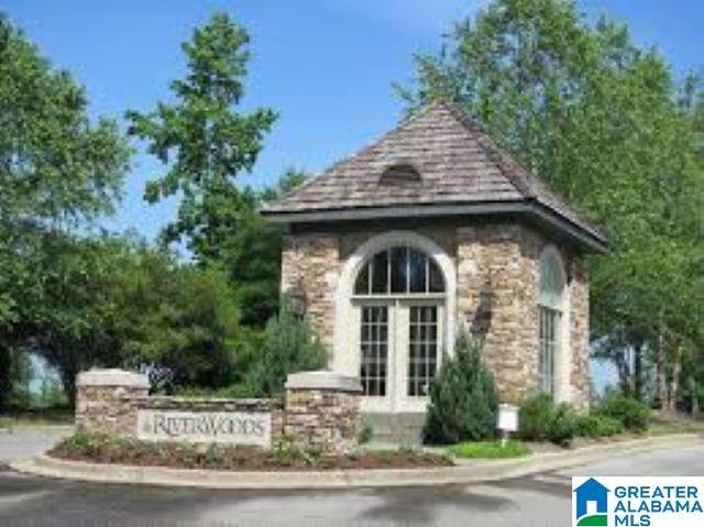 211 RIVER OAKS DRIVE, Helena, AL 35080