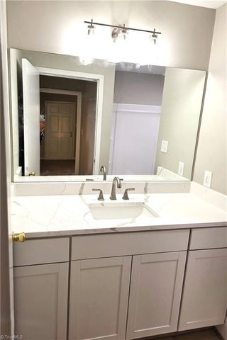 802 E Warren Avenue, Eden, NC 27288