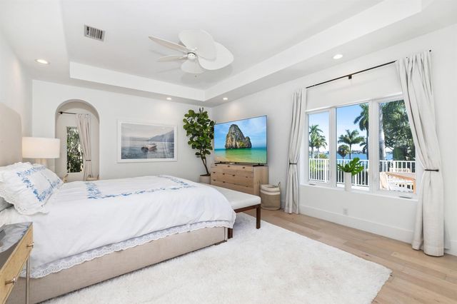121 Seville Road, West Palm Beach, FL 33405