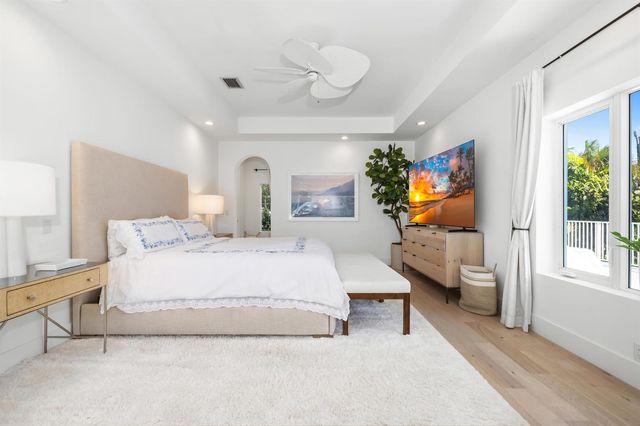 121 Seville Road, West Palm Beach, FL 33405