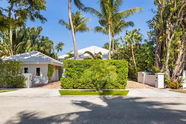 121 Seville Road, West Palm Beach, FL 33405