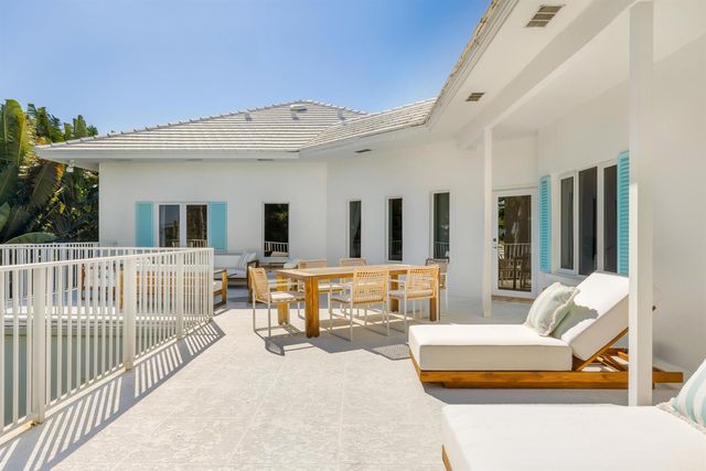 121 Seville Road, West Palm Beach, FL 33405