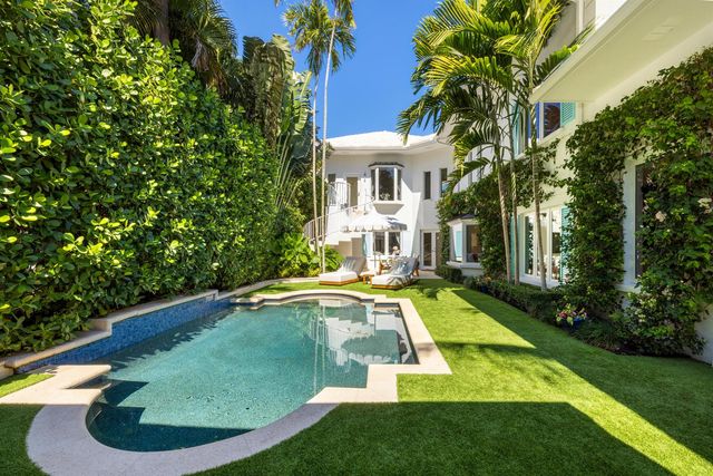 121 Seville Road, West Palm Beach, FL 33405